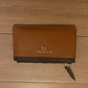 Small Michael Kors Coin Purse with Card Slots